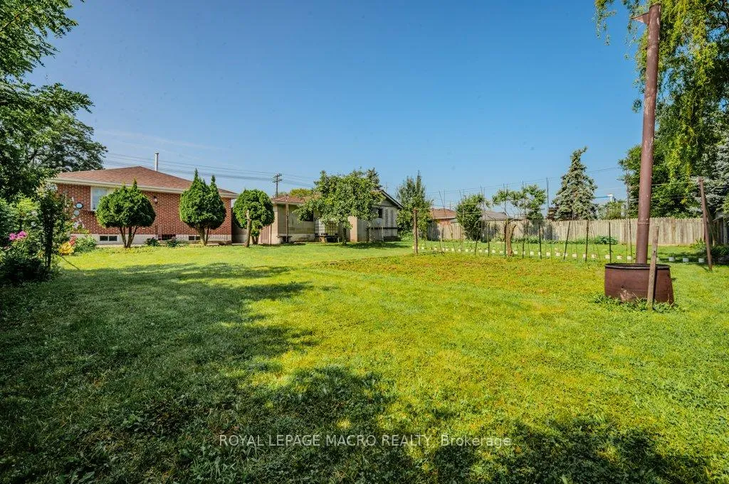 Photo 33 of 967 Mohawk Road E, Hamilton, Huntington — HOMEH