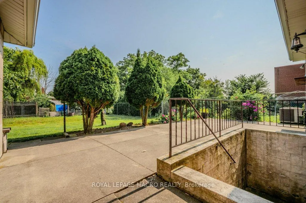 Photo 38 of 967 Mohawk Road E, Hamilton, Huntington — HOMEH