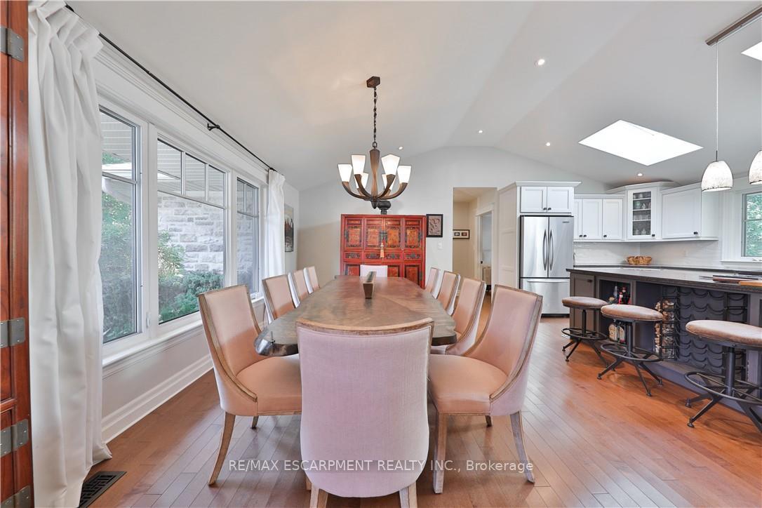 Photo 11 of 4071 Melba Place, Burlington, Shoreacres — HOMEH