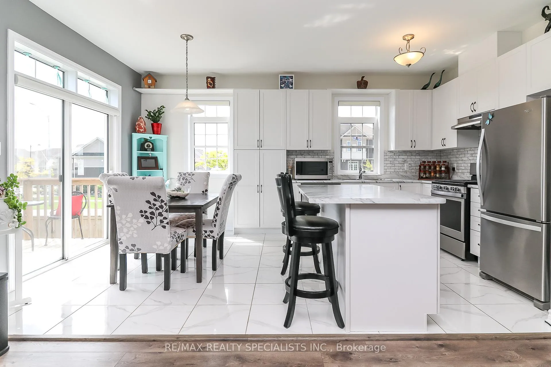 Photo 15 of 230 Roy Drive, Clearview, Stayner — HOMEH