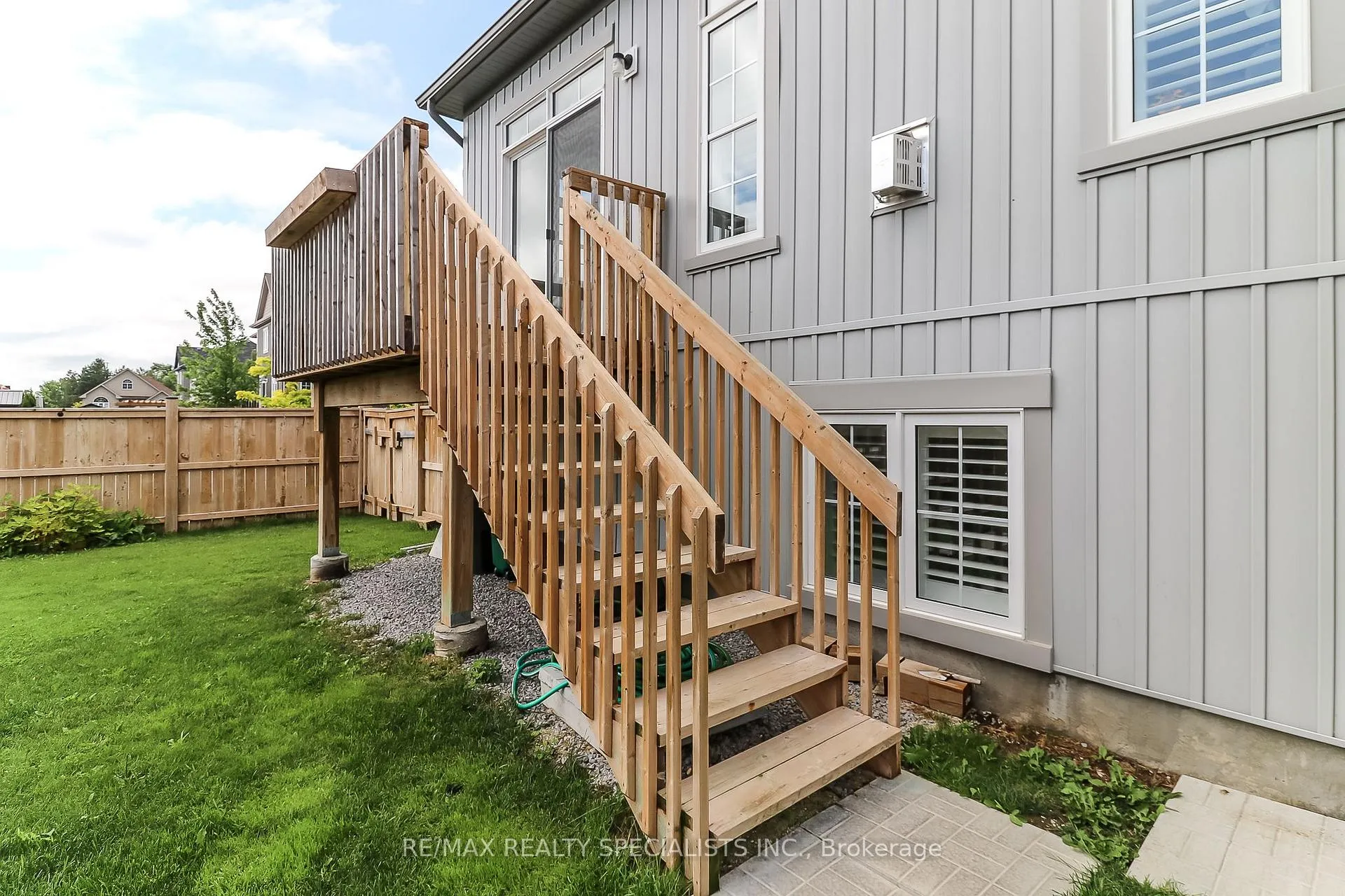 Photo 37 of 230 Roy Drive, Clearview, Stayner — HOMEH