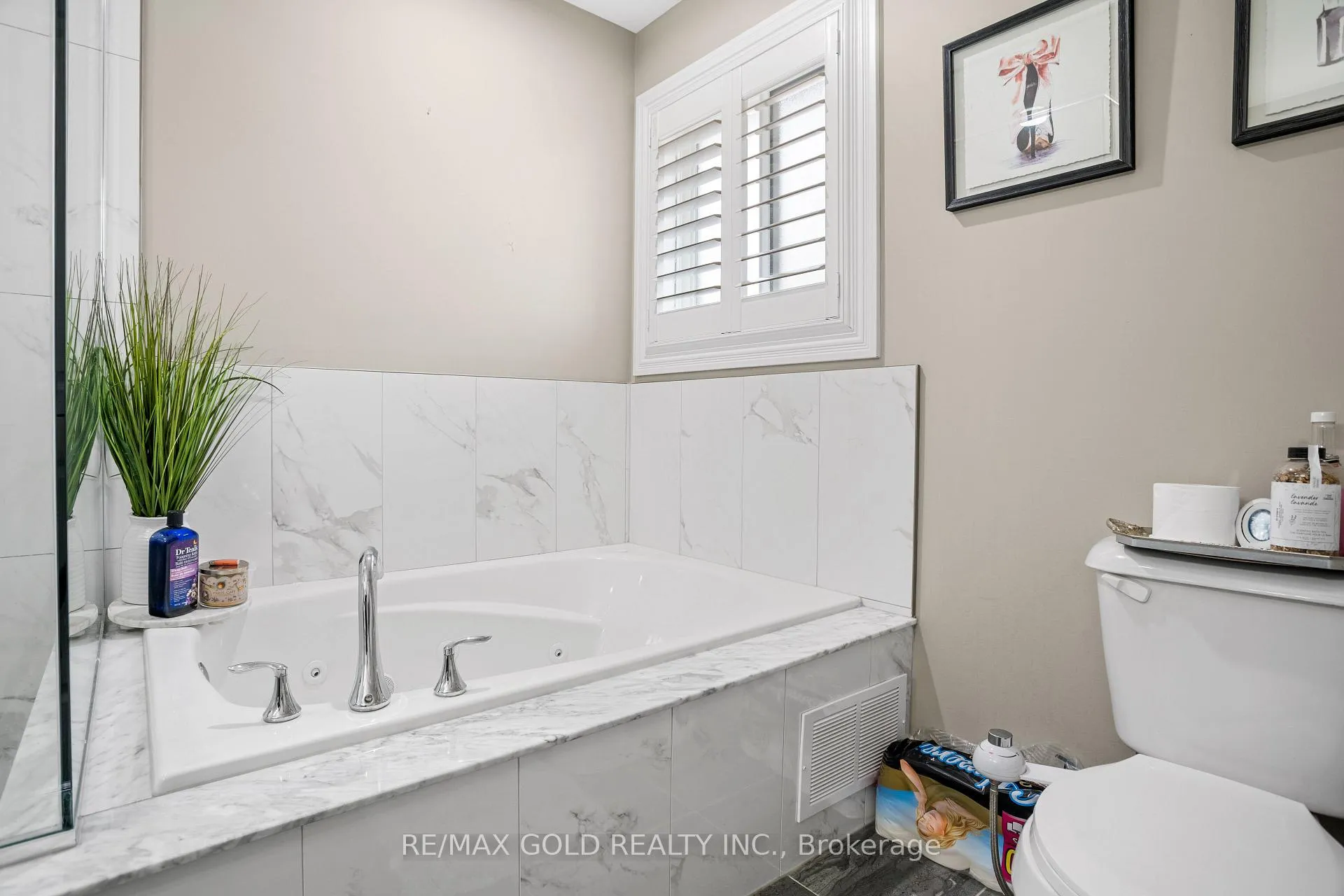 Photo 23 of 1302 Cancun Street, Windsor — HOMEH