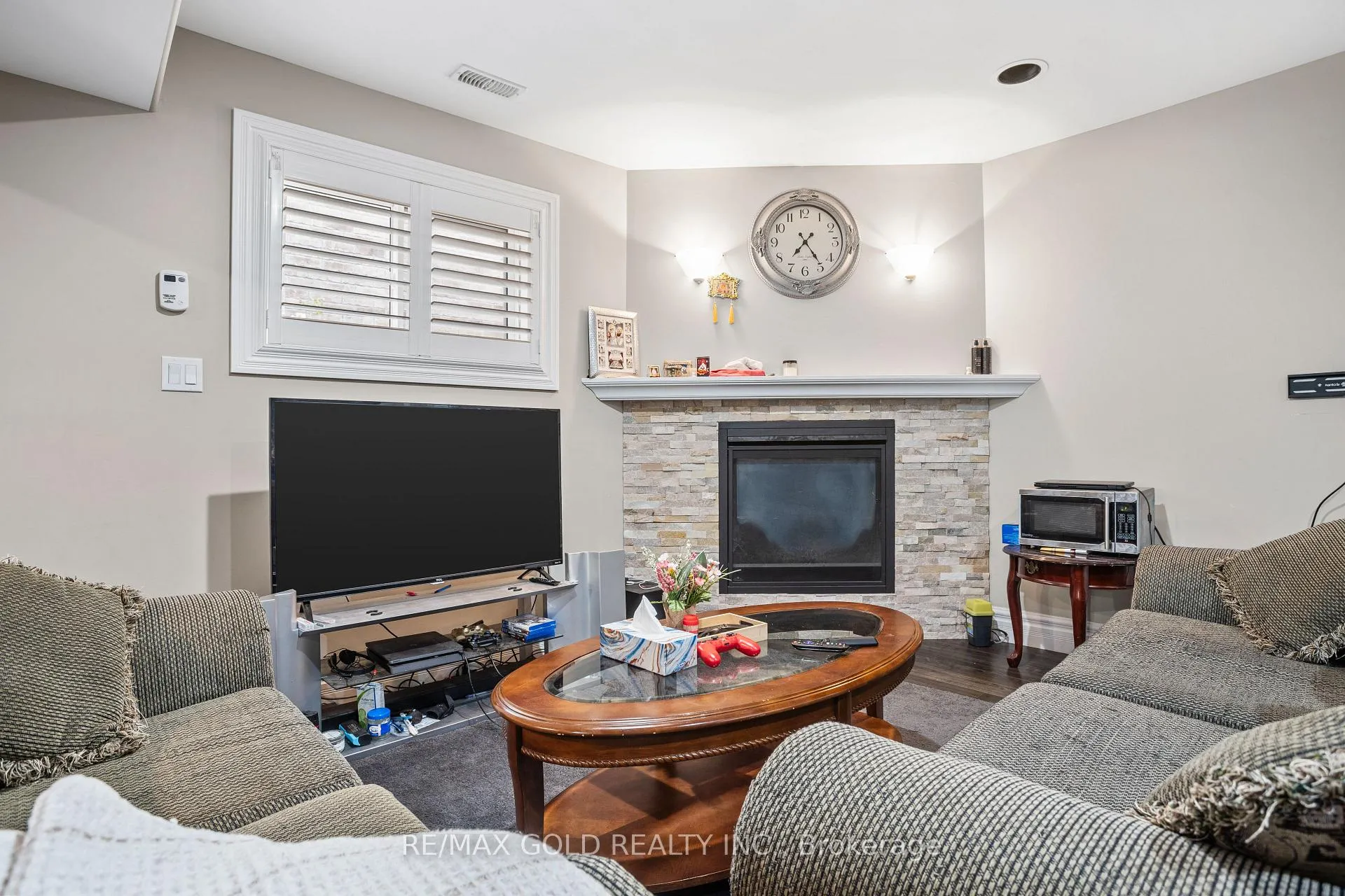 Photo 32 of 1302 Cancun Street, Windsor — HOMEH