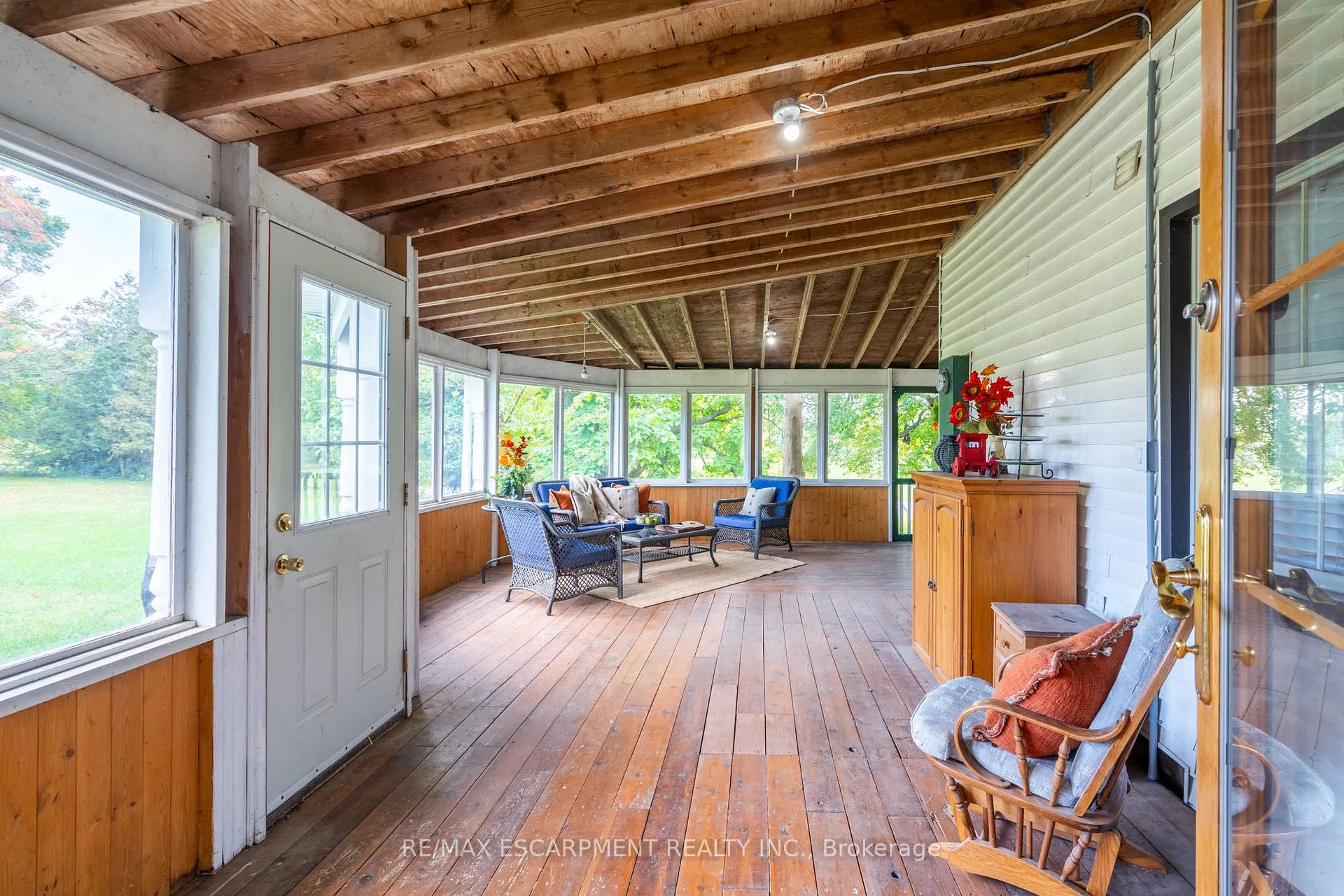 Photo 12 of 65 7th Concession Road E, Hamilton, Rural Flamborough — HOMEH