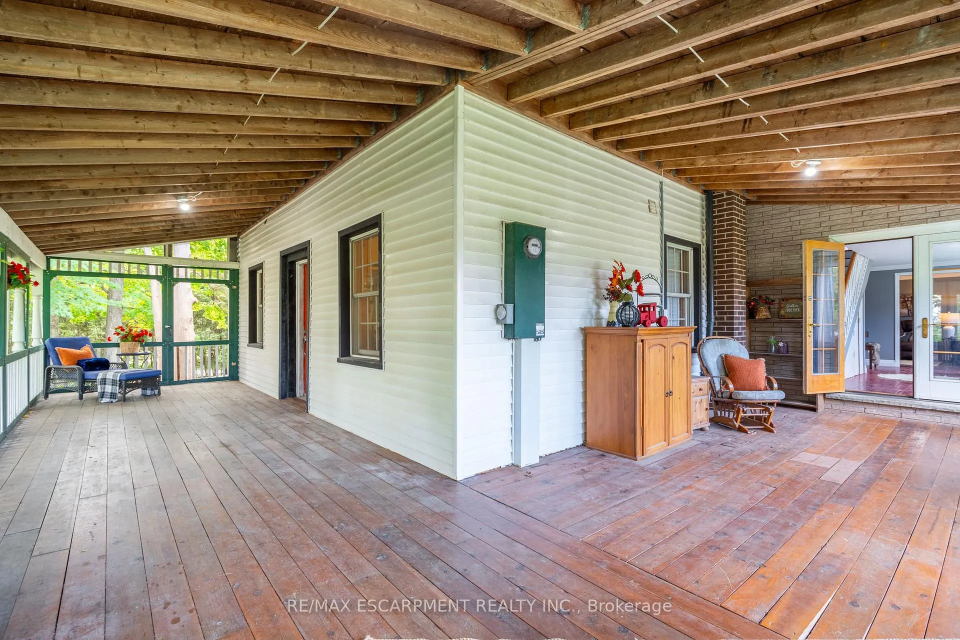 Photo 13 of 65 7th Concession Road E, Hamilton, Rural Flamborough — HOMEH