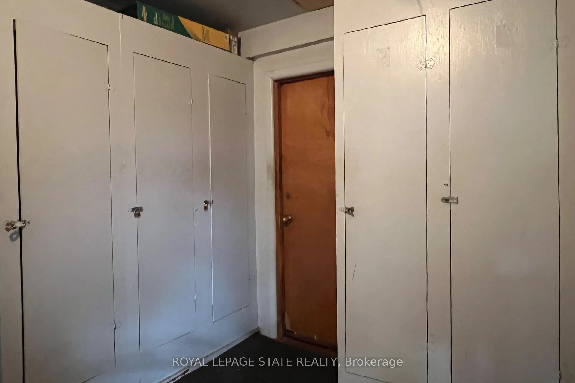 Photo 18 of 15 Hunter Court, Hamilton, Dundas — HOMEH