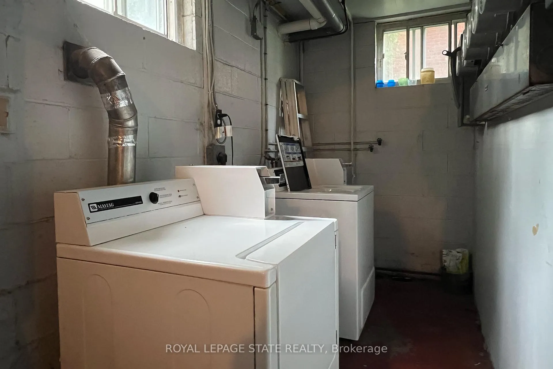 Photo 19 of 15 Hunter Court, Hamilton, Dundas — HOMEH