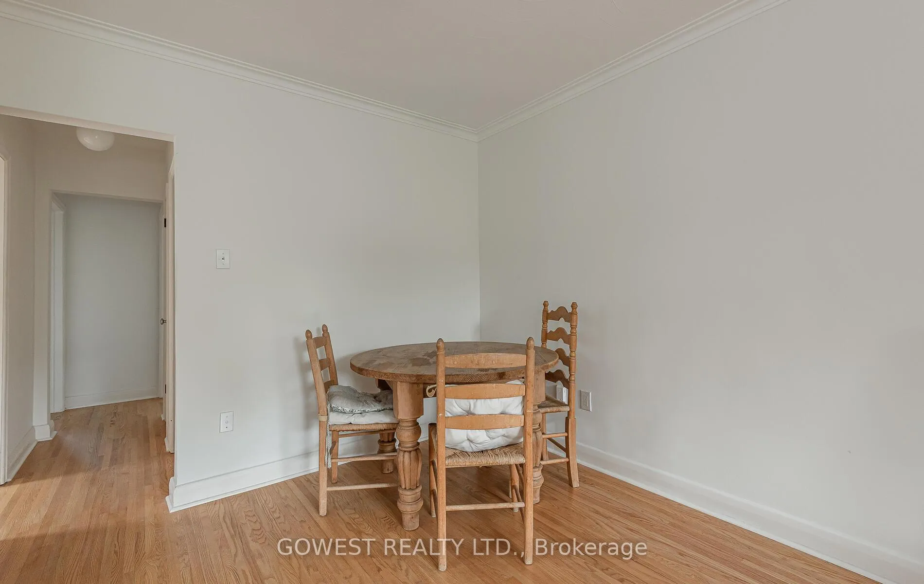 Photo 19 of 126 Barker Avenue, Toronto, Danforth Village-East York — HOMEH