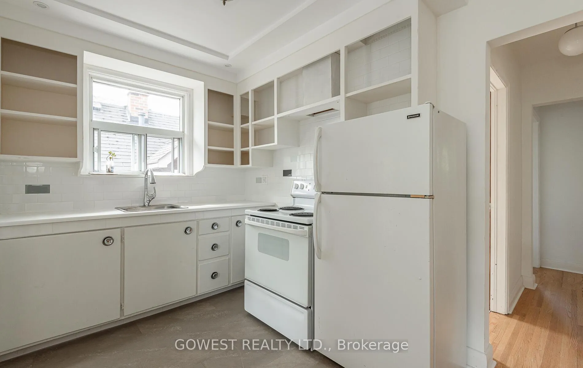 Photo 20 of 126 Barker Avenue, Toronto, Danforth Village-East York — HOMEH