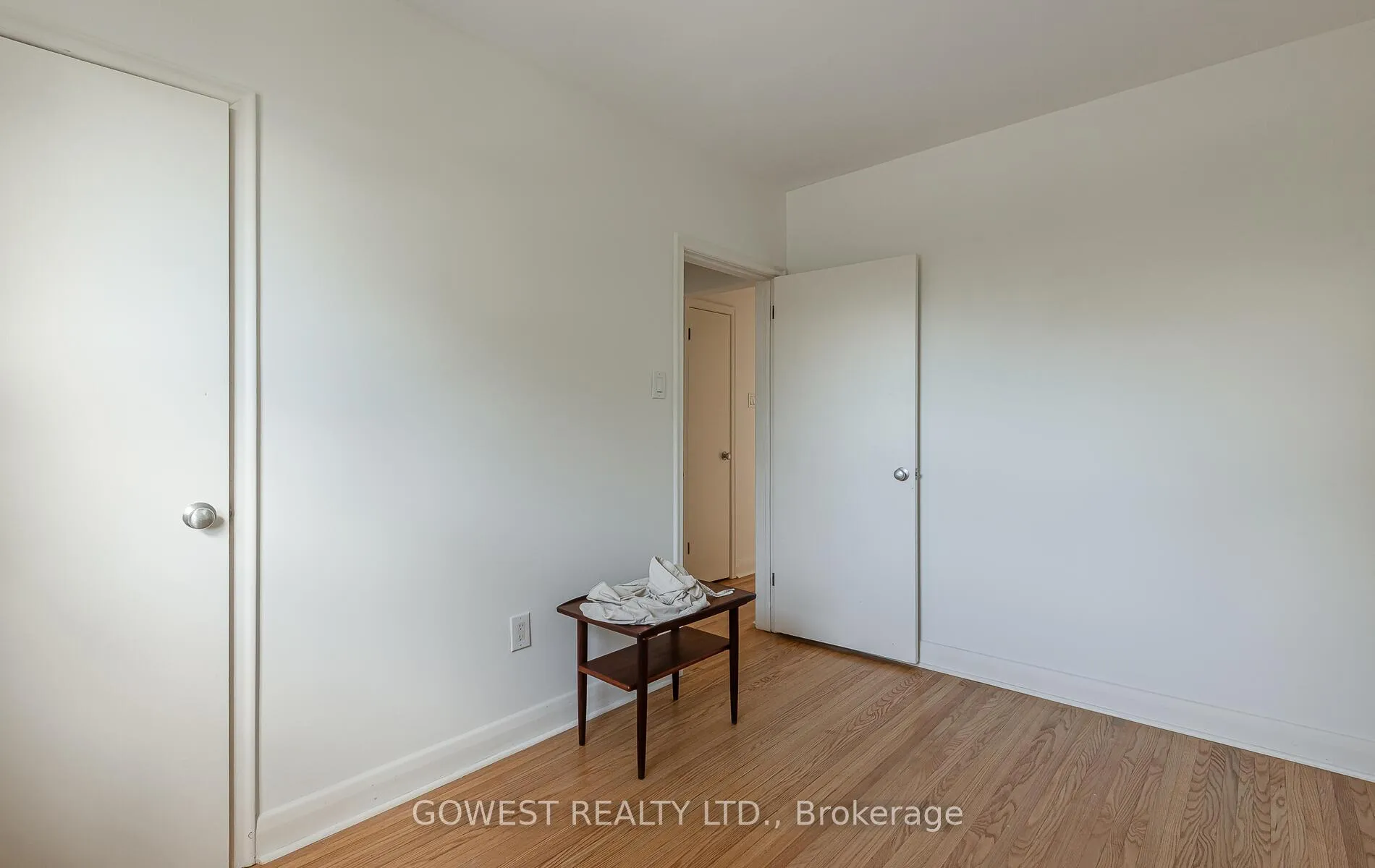 Photo 23 of 126 Barker Avenue, Toronto, Danforth Village-East York — HOMEH