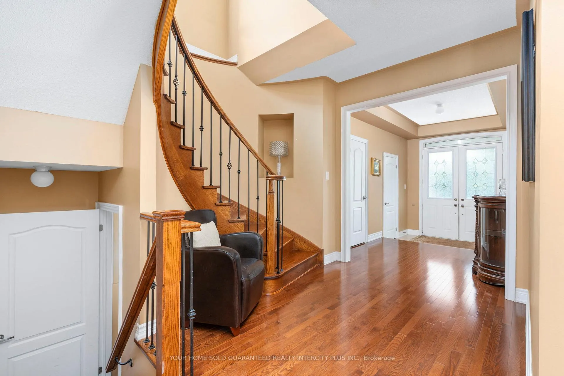 Photo 7 of 60 Noce Way, Vaughan, Vellore Village — HOMEH