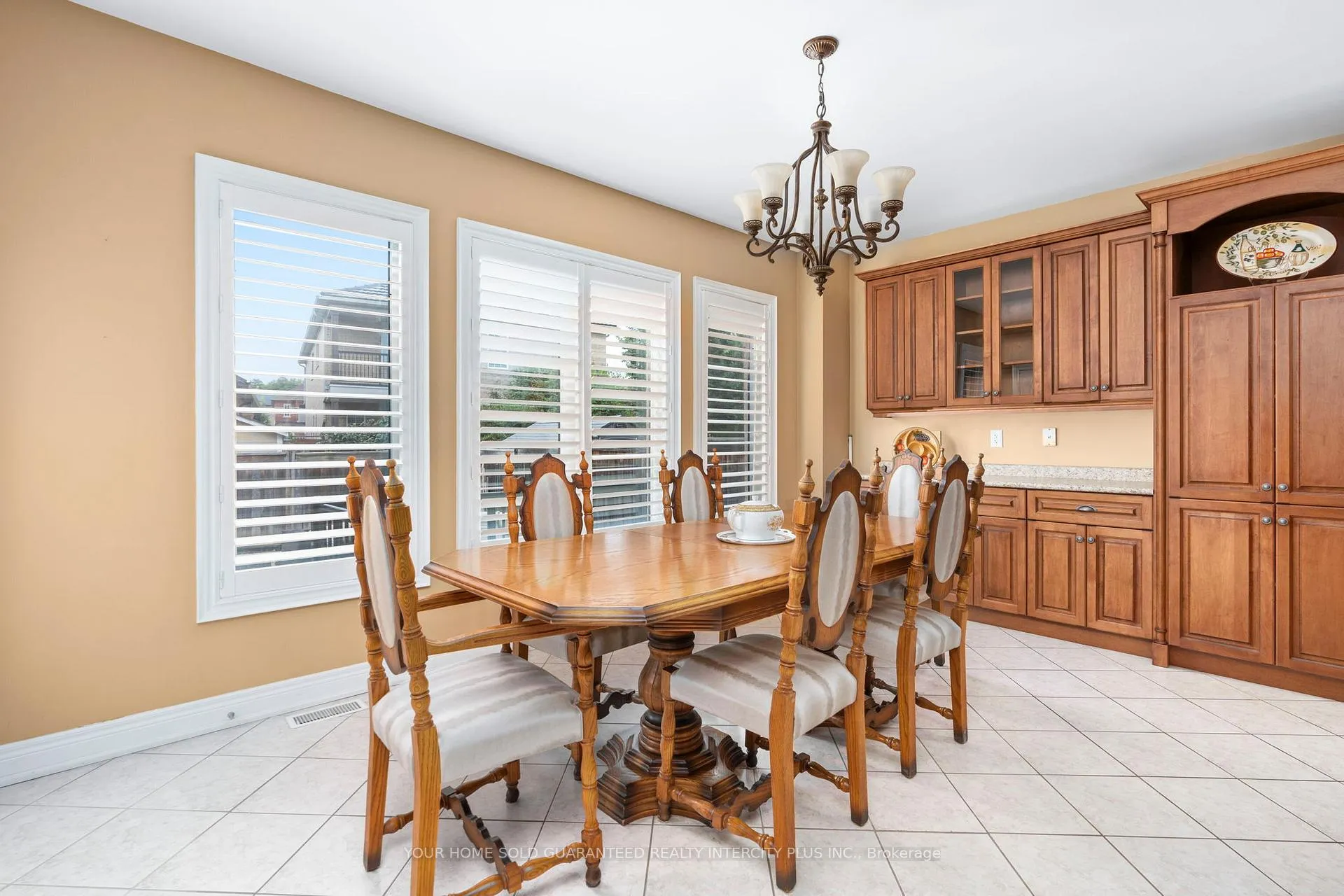 Photo 18 of 60 Noce Way, Vaughan, Vellore Village — HOMEH