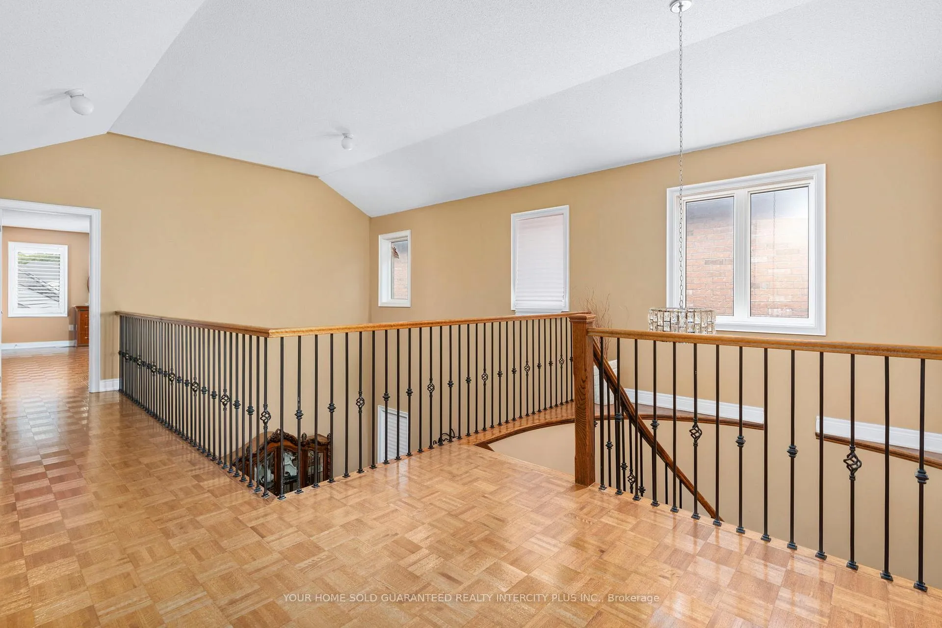 Photo 22 of 60 Noce Way, Vaughan, Vellore Village — HOMEH