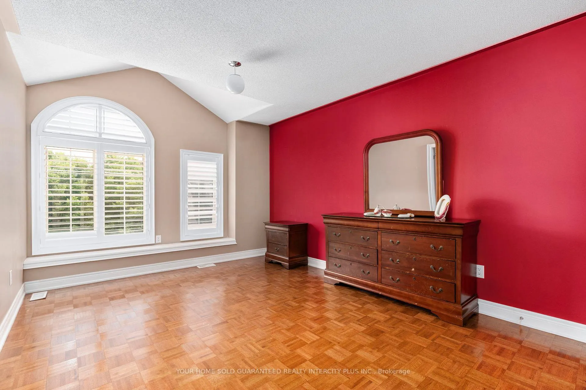 Photo 25 of 60 Noce Way, Vaughan, Vellore Village — HOMEH