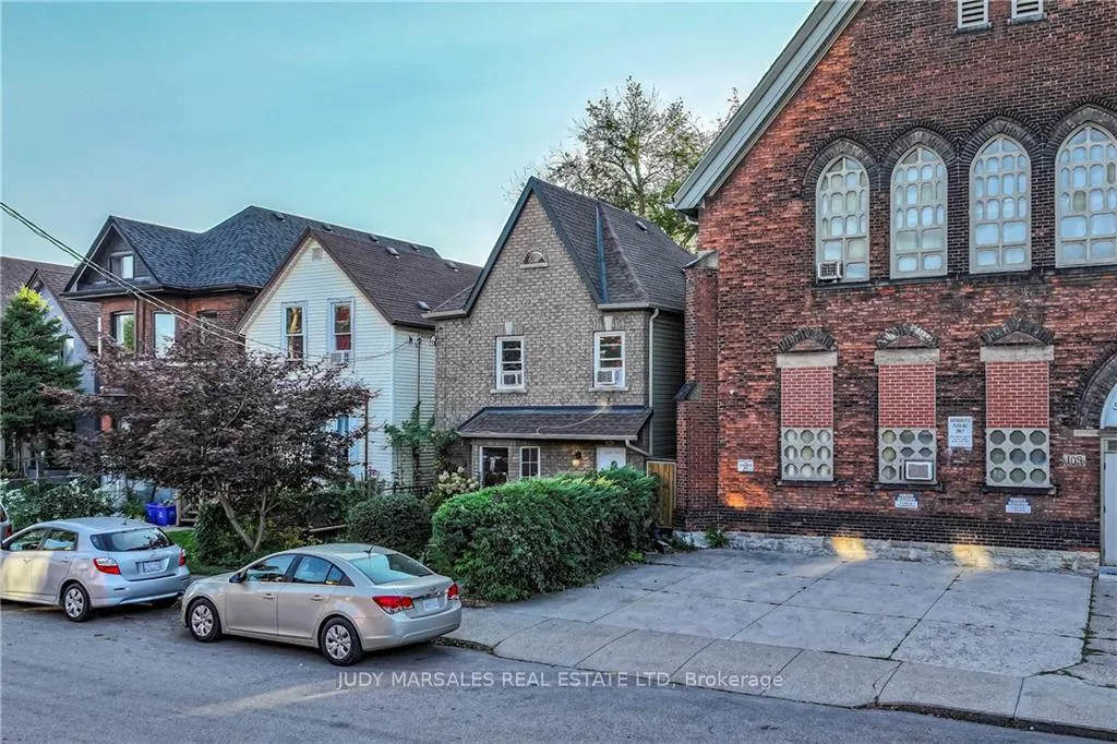 Photo 3 of 105 Smith Avenue, Hamilton, Landsdale — HOMEH