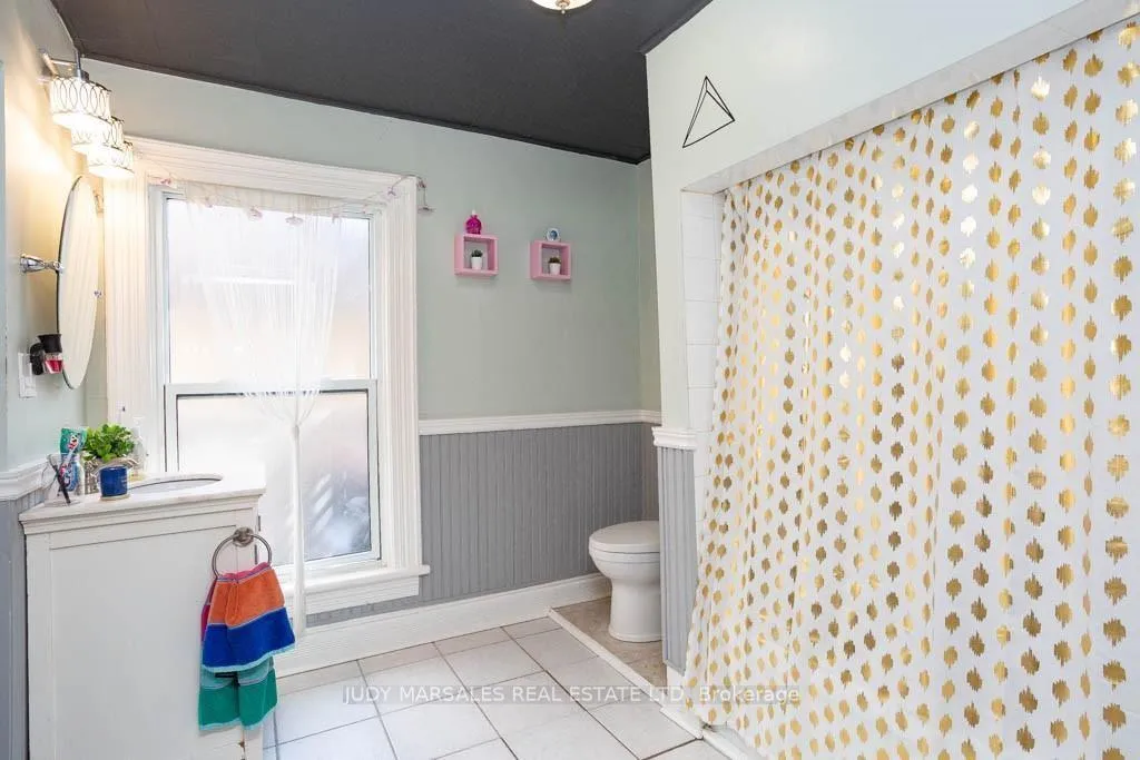 Photo 25 of 105 Smith Avenue, Hamilton, Landsdale — HOMEH