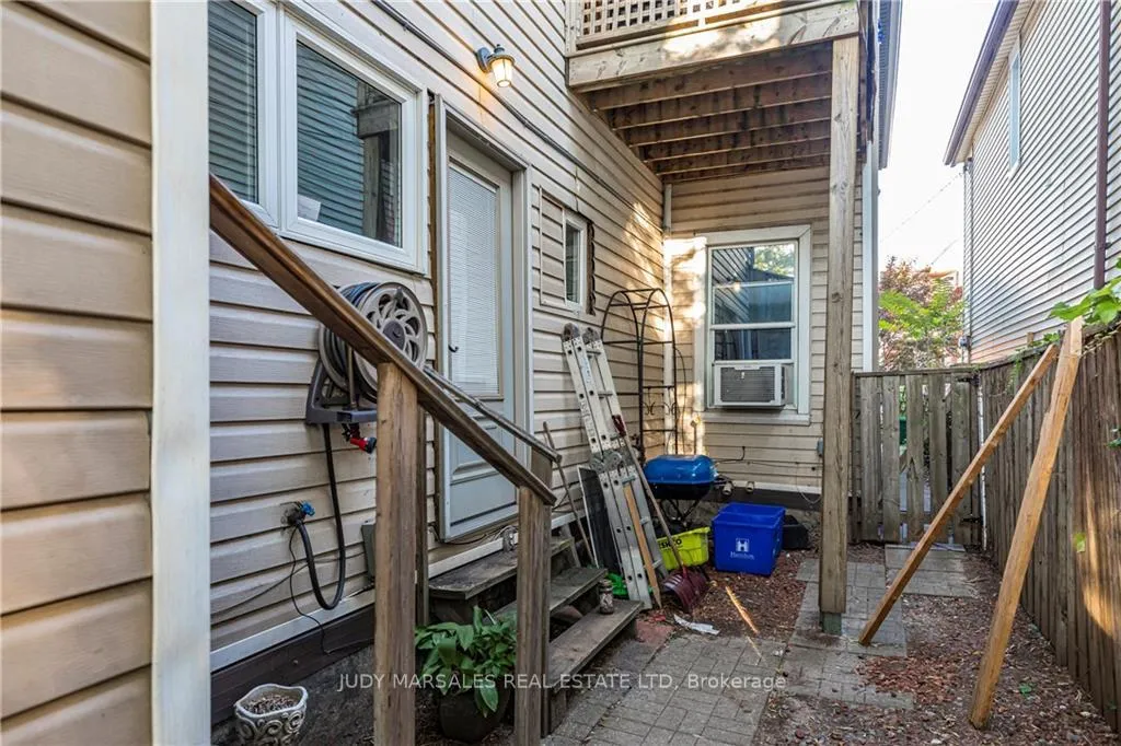 Photo 37 of 105 Smith Avenue, Hamilton, Landsdale — HOMEH