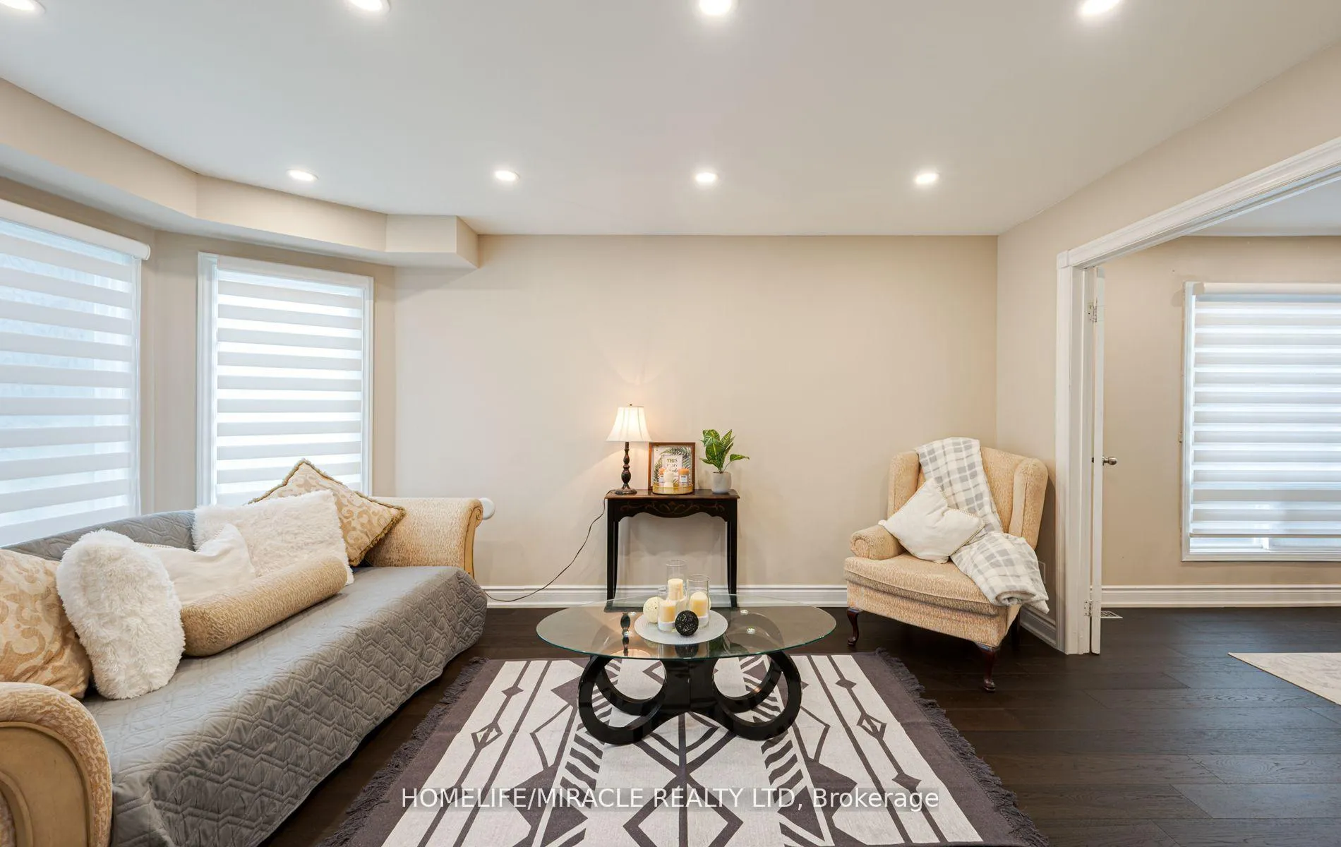 Photo 6 of 28 Murkar Crescent, Whitby, Blue Grass Meadows — HOMEH