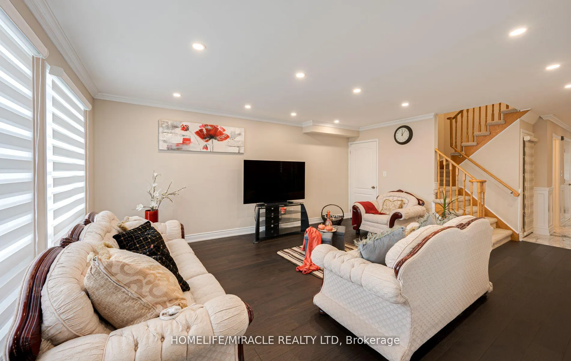 Photo 20 of 28 Murkar Crescent, Whitby, Blue Grass Meadows — HOMEH