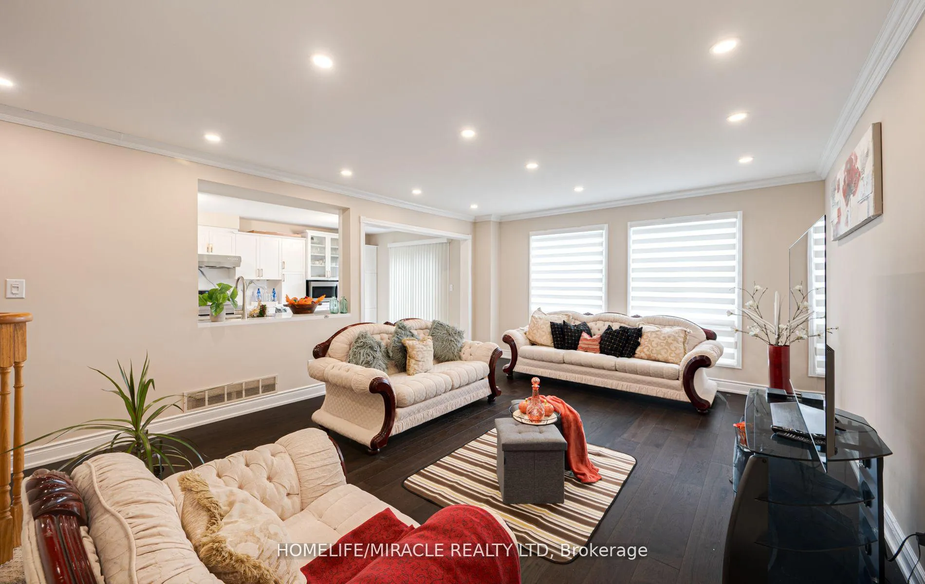 Photo 22 of 28 Murkar Crescent, Whitby, Blue Grass Meadows — HOMEH