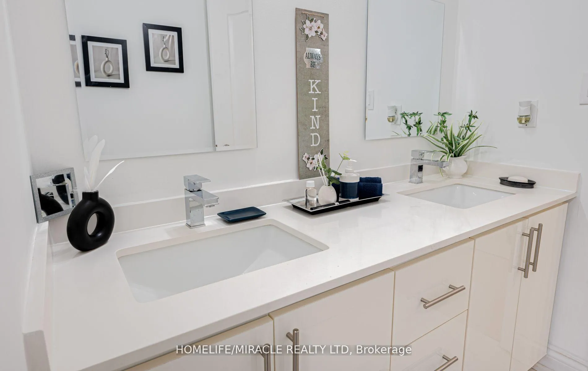 Photo 26 of 28 Murkar Crescent, Whitby, Blue Grass Meadows — HOMEH