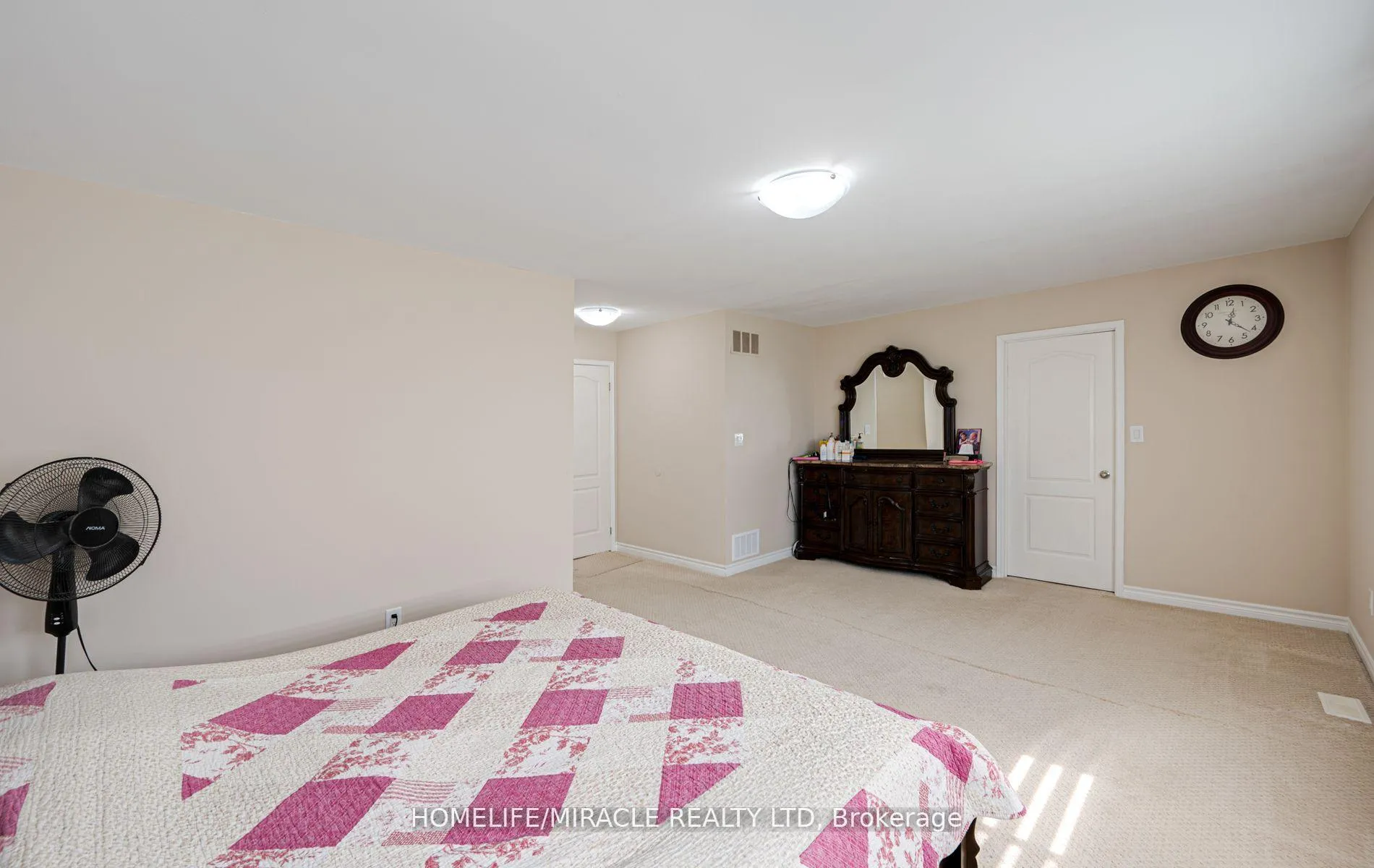 Photo 32 of 28 Murkar Crescent, Whitby, Blue Grass Meadows — HOMEH