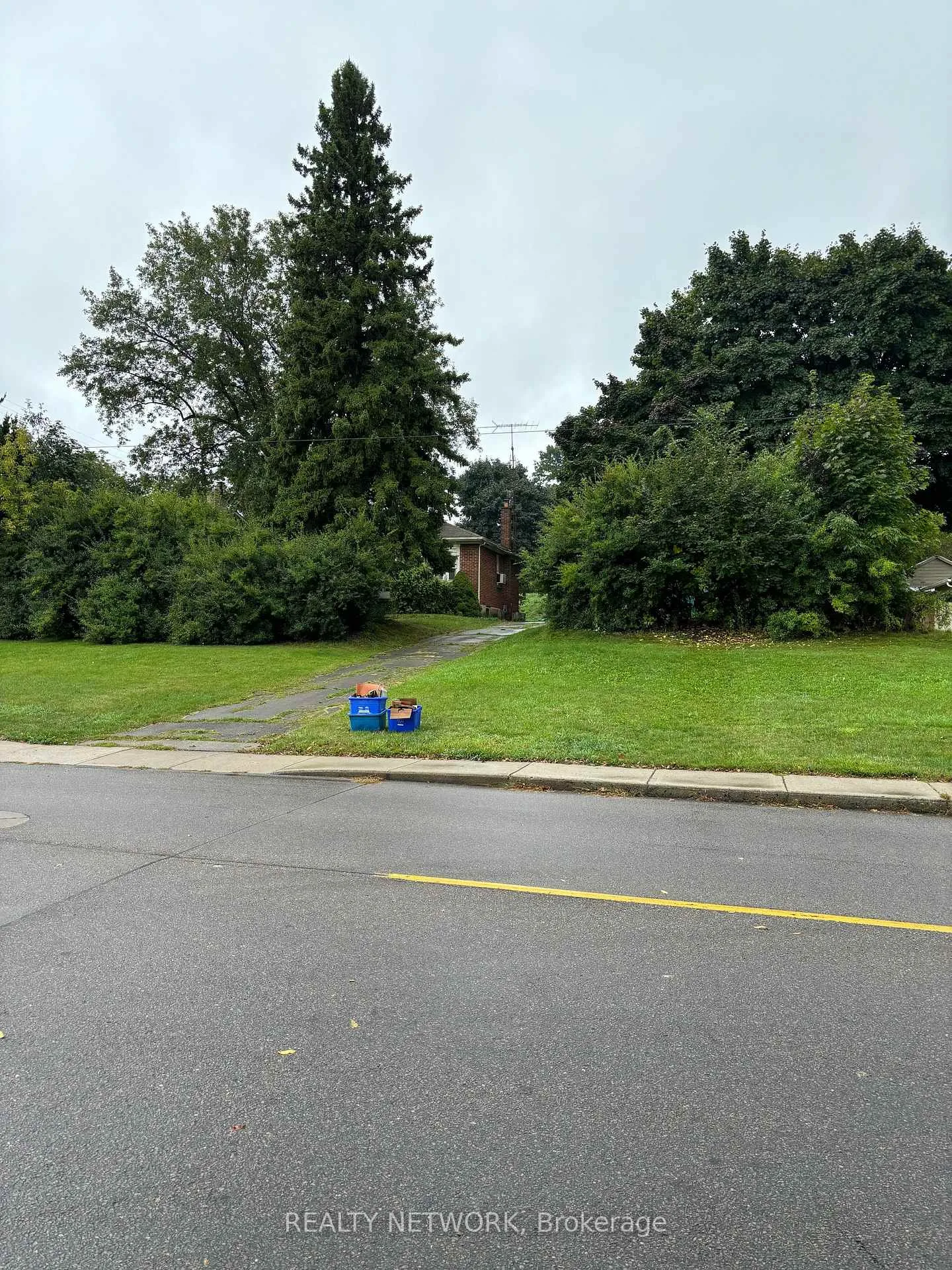 Photo 2 of 269 Sanatorium Road, Hamilton, Buchanan — HOMEH