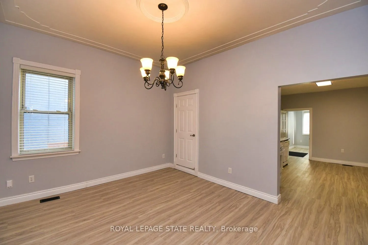 Photo 9 of 86 Earl Street, Hamilton, Gibson — HOMEH