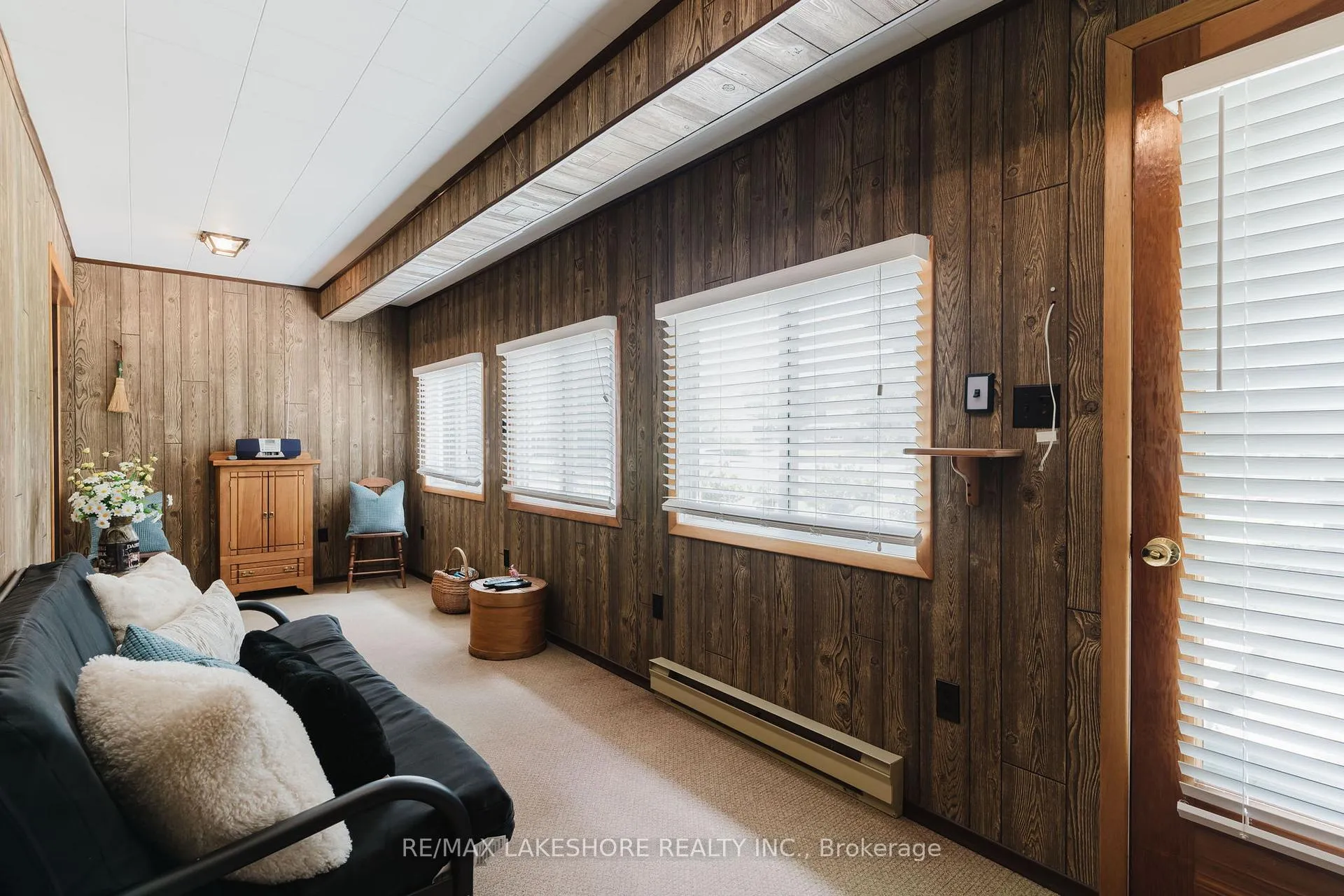 Photo 15 of 8 Elm Avenue, Hamilton Township, Baltimore — HOMEH