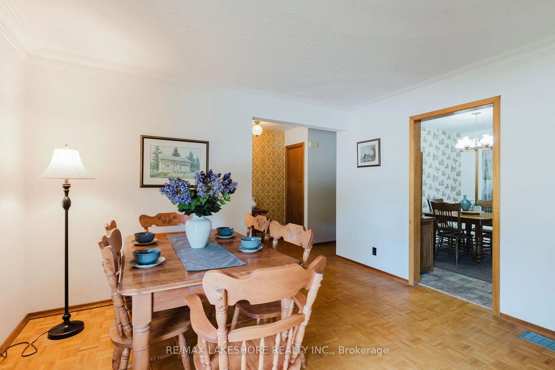 Photo 16 of 8 Elm Avenue, Hamilton Township, Baltimore — HOMEH