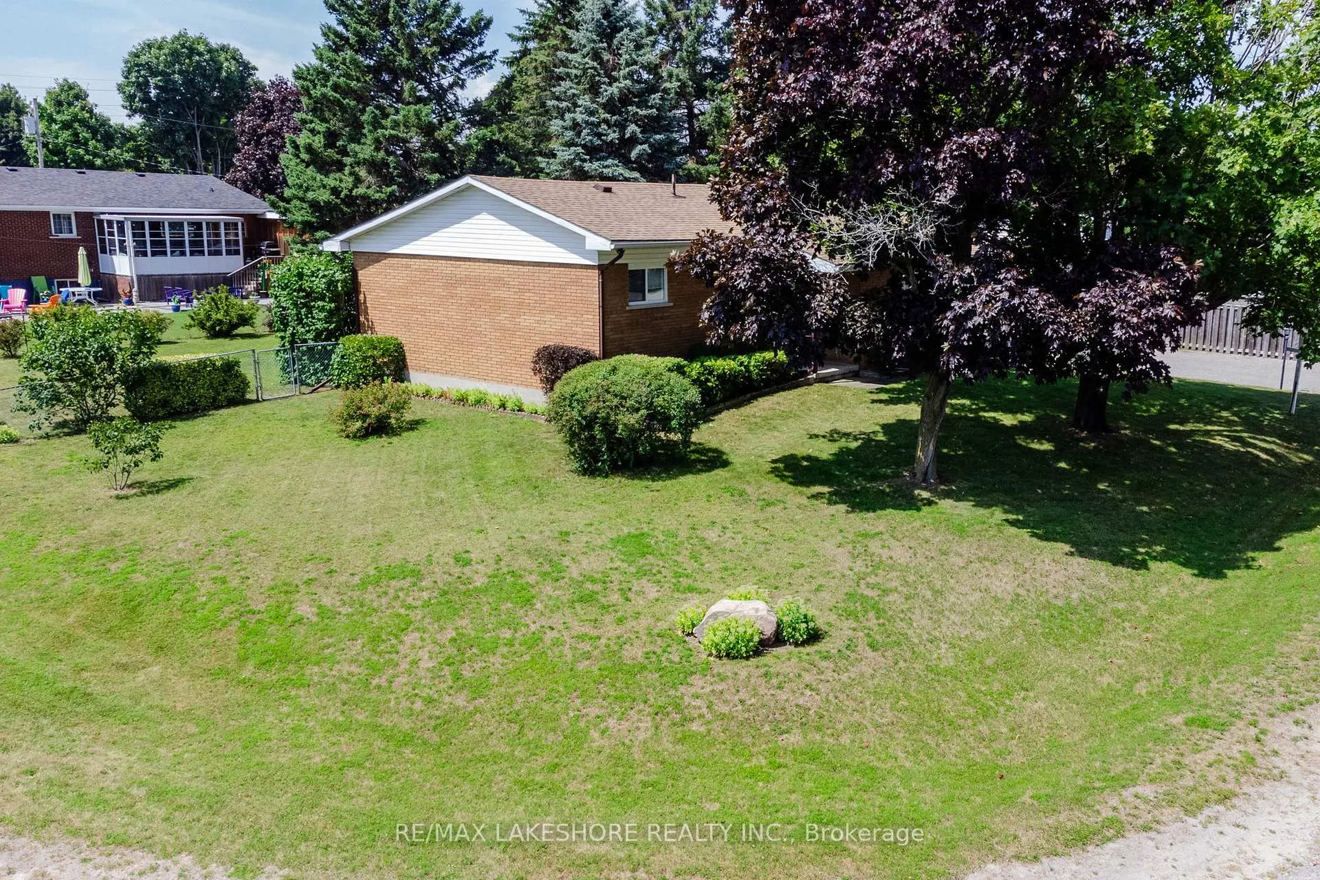 Photo 37 of 8 Elm Avenue, Hamilton Township, Baltimore — HOMEH