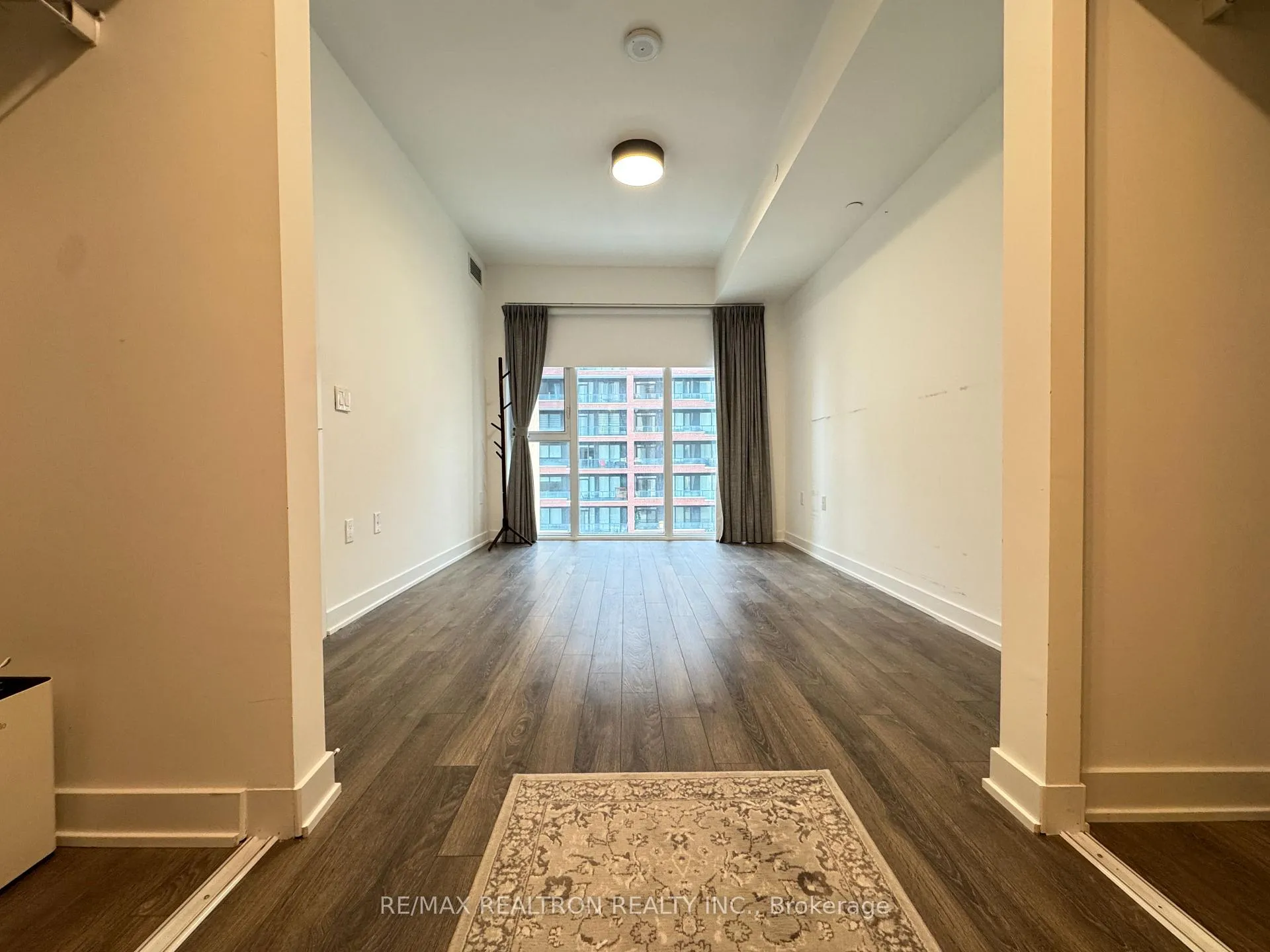 Photo 18 of Unit 507, 100 Eagle Rock Way, Vaughan, Maple — HOMEH