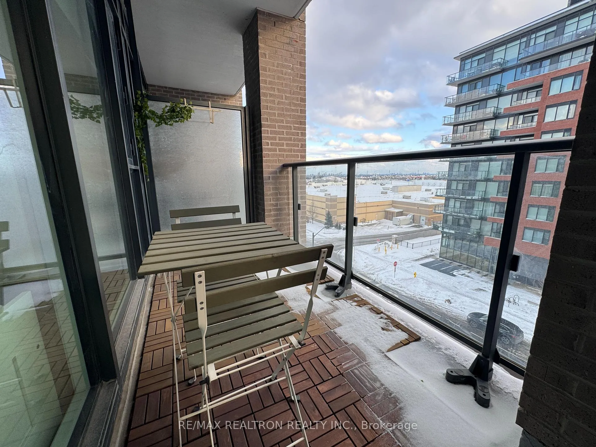 Photo 20 of Unit 507, 100 Eagle Rock Way, Vaughan, Maple — HOMEH
