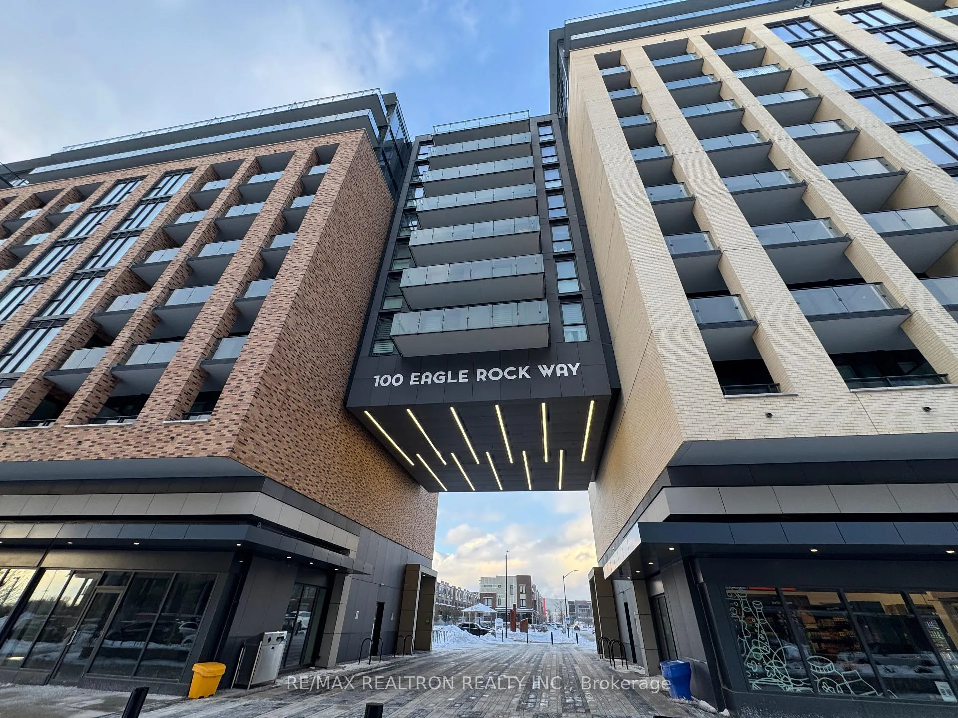 Photo 21 of Unit 507, 100 Eagle Rock Way, Vaughan, Maple — HOMEH