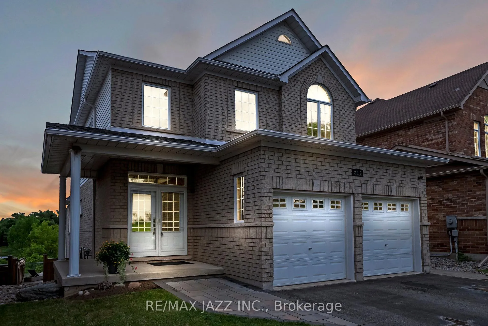 Photo 1 of 219 Fenning Drive, Clarington, Courtice — HOMEH
