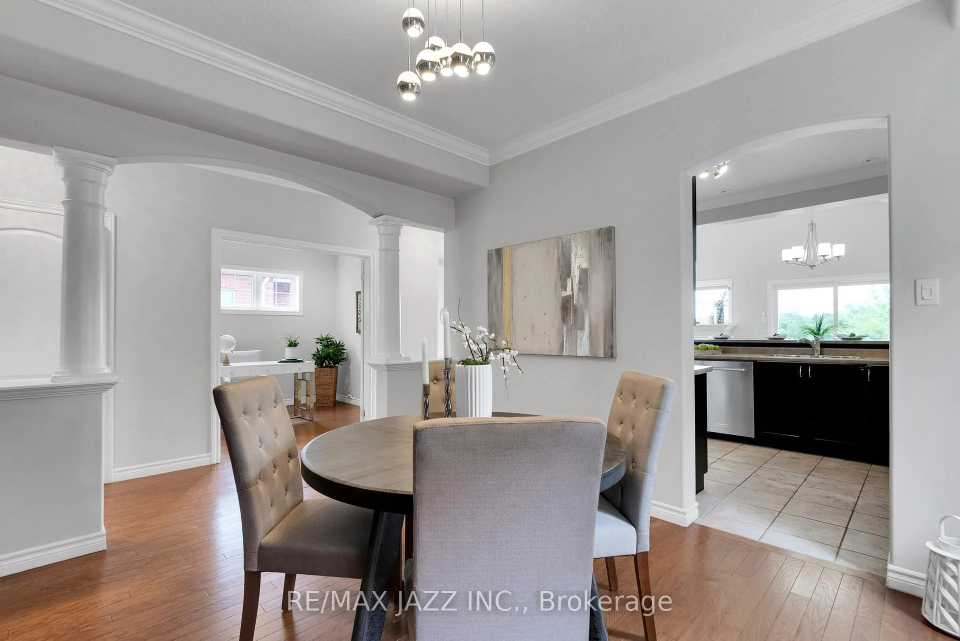 Photo 9 of 219 Fenning Drive, Clarington, Courtice — HOMEH