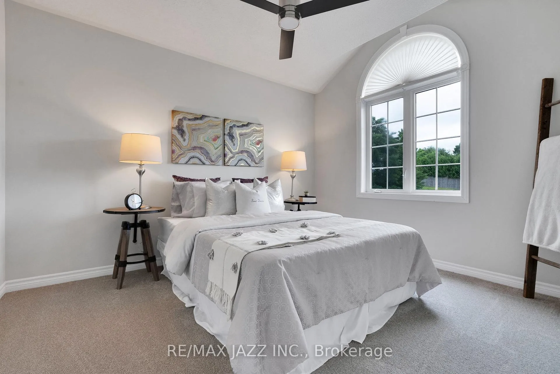 Photo 20 of 219 Fenning Drive, Clarington, Courtice — HOMEH