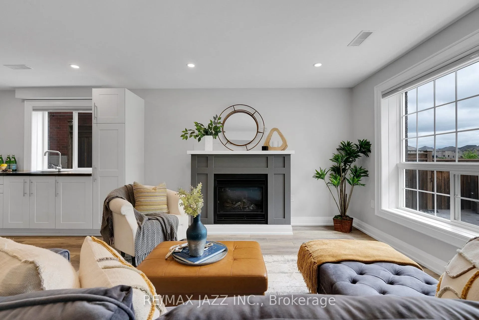 Photo 28 of 219 Fenning Drive, Clarington, Courtice — HOMEH