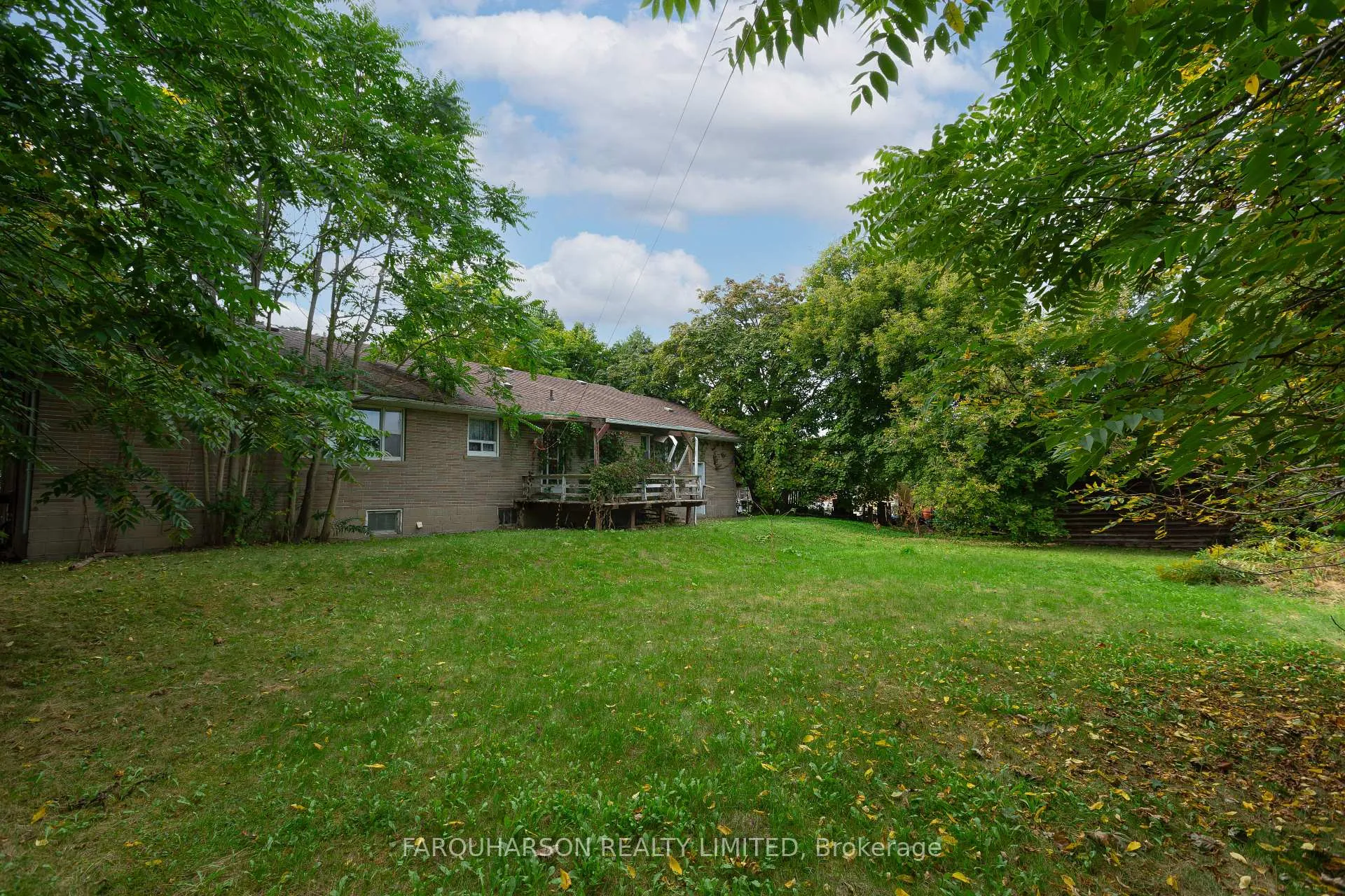 Photo 4 of 9181 Woodbine Avenue, Markham, Buttonville — HOMEH