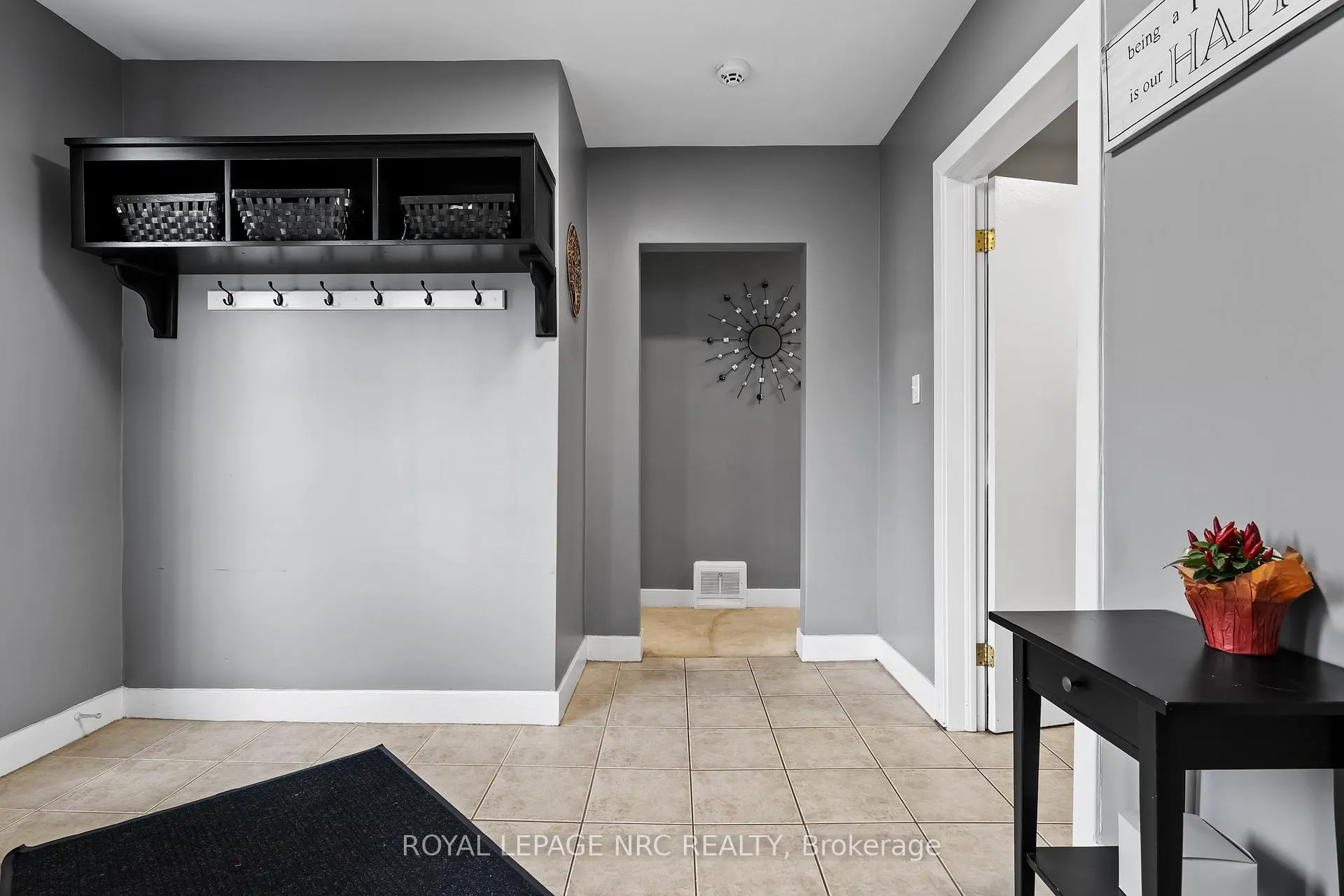 Photo 4 of 18 Irving Place, Hamilton, Sunninghill — HOMEH