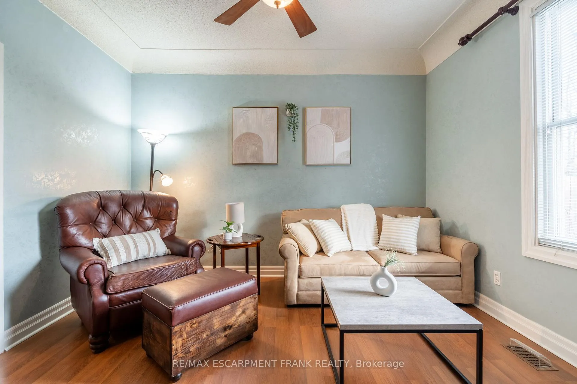 Photo 7 of 202 Canada Street, Hamilton, Kirkendall — HOMEH