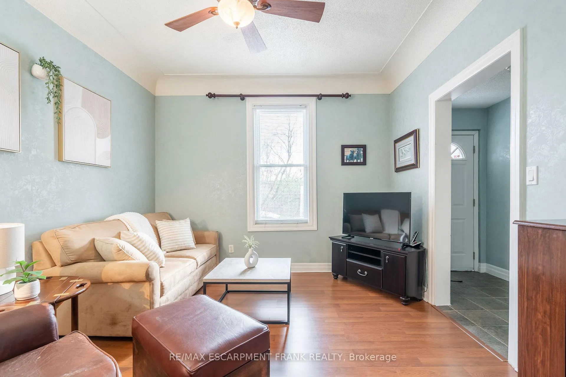 Photo 9 of 202 Canada Street, Hamilton, Kirkendall — HOMEH