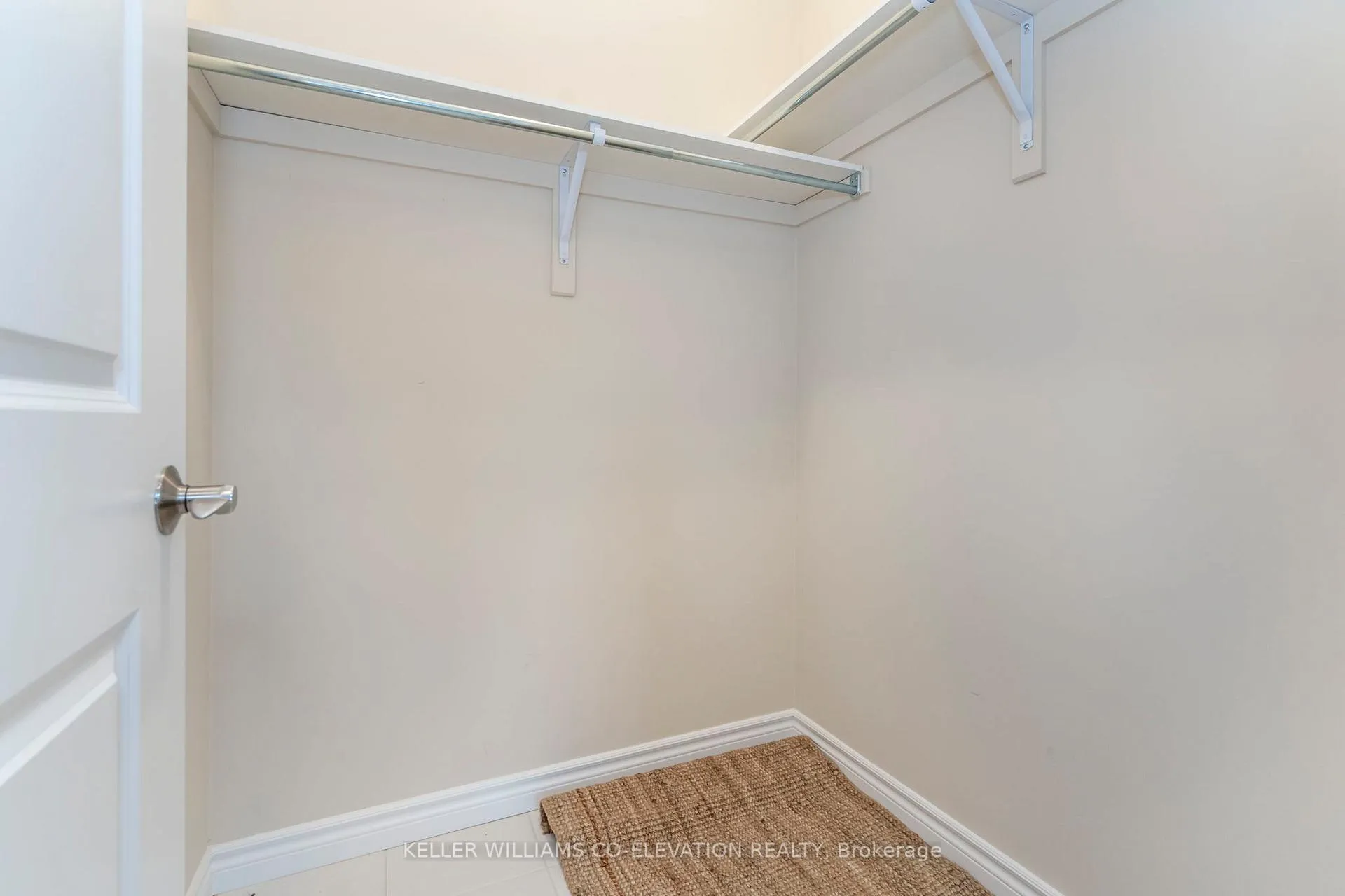 Photo 5 of 963 Wright Drive, Midland — HOMEH