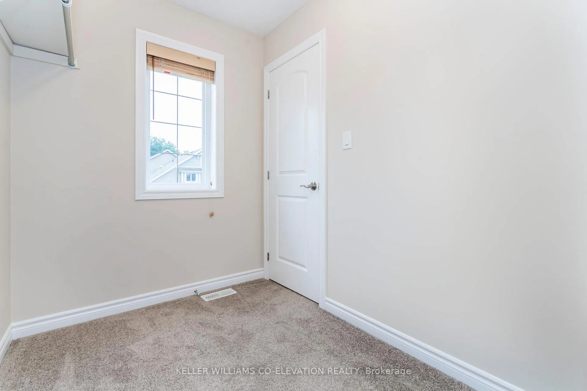 Photo 23 of 963 Wright Drive, Midland — HOMEH