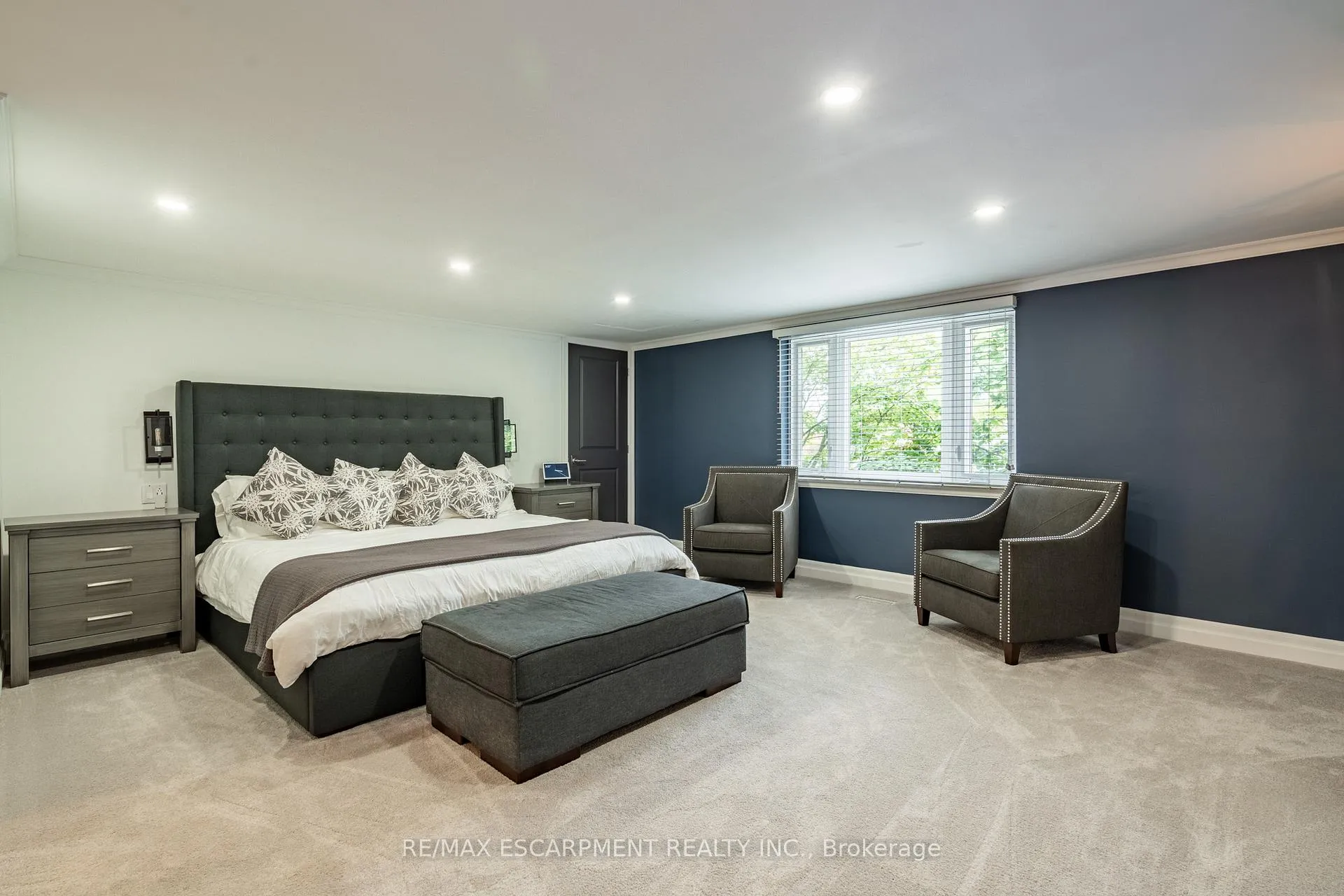Photo 20 of 16 Noble Kirk Drive, Hamilton, Rural Flamborough — HOMEH