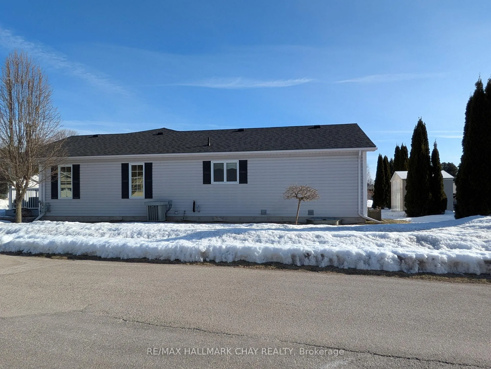 Photo 31 of 4 Ventnor Crescent, Wasaga Beach — HOMEH