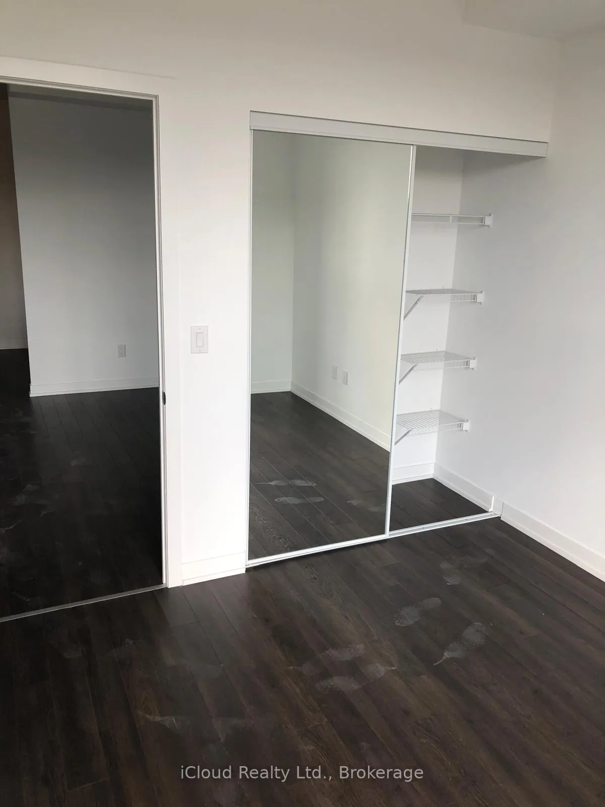 Photo 12 of Unit 511, 550 North Service Road, Grimsby, Grimsby Beach — HOMEH