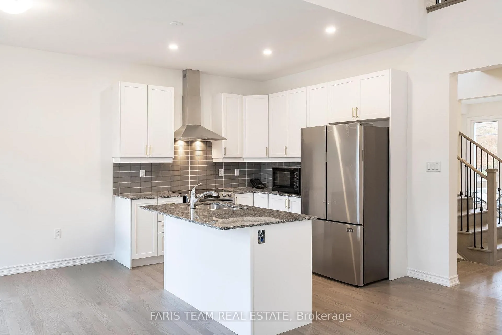 Photo 3 of 132 Ansley Road, Wasaga Beach — HOMEH