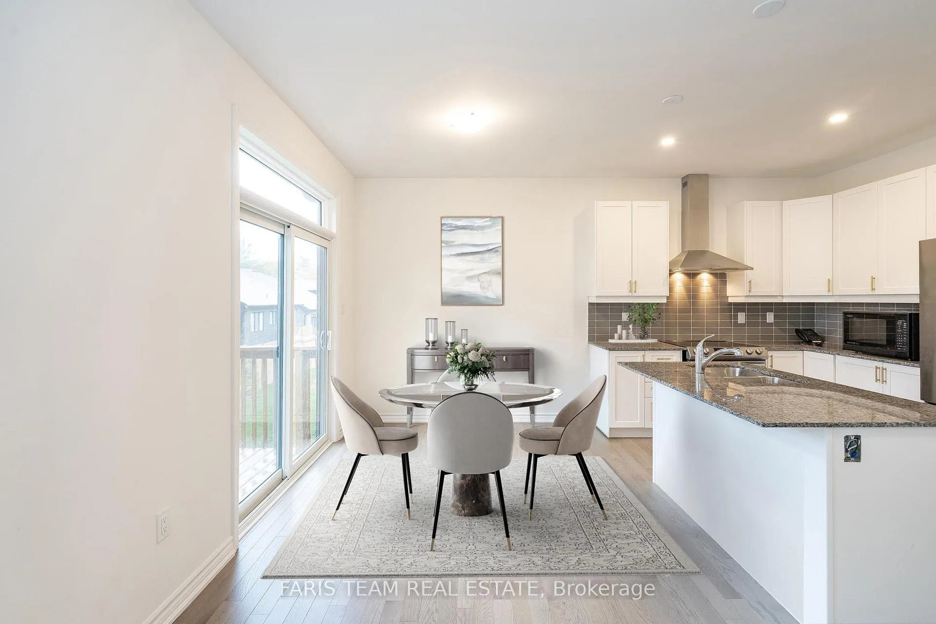Photo 5 of 132 Ansley Road, Wasaga Beach — HOMEH