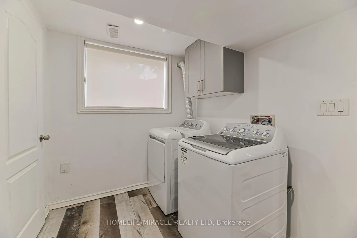 Photo 37 of 1024 Barton Street, Hamilton, Stoney Creek — HOMEH